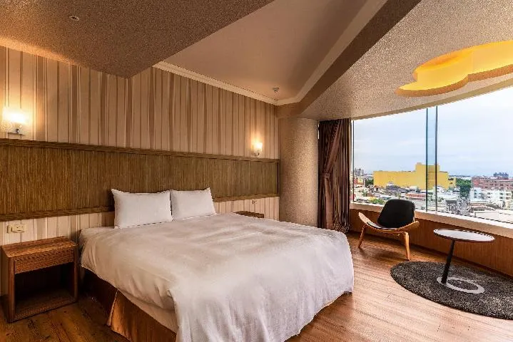 Fish Hotel Pingtung - Image 1
