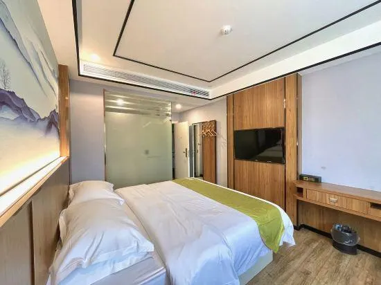 Shell Hotel (Longnan Longxiang International Lingxiuyuan Branch) - Image 1