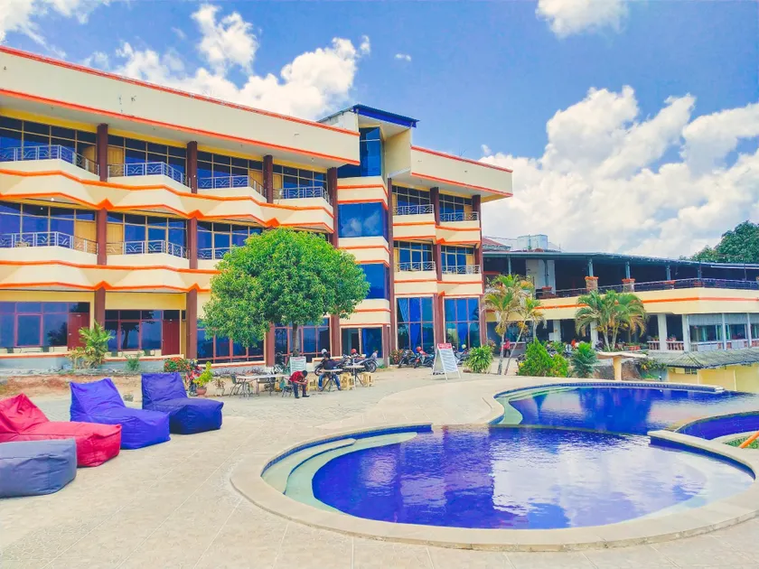 Bukit Kenari Hotel & Restaurant - Image 1