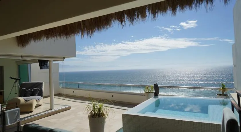 Bucerias, Beachfront Penthouse - Image 1