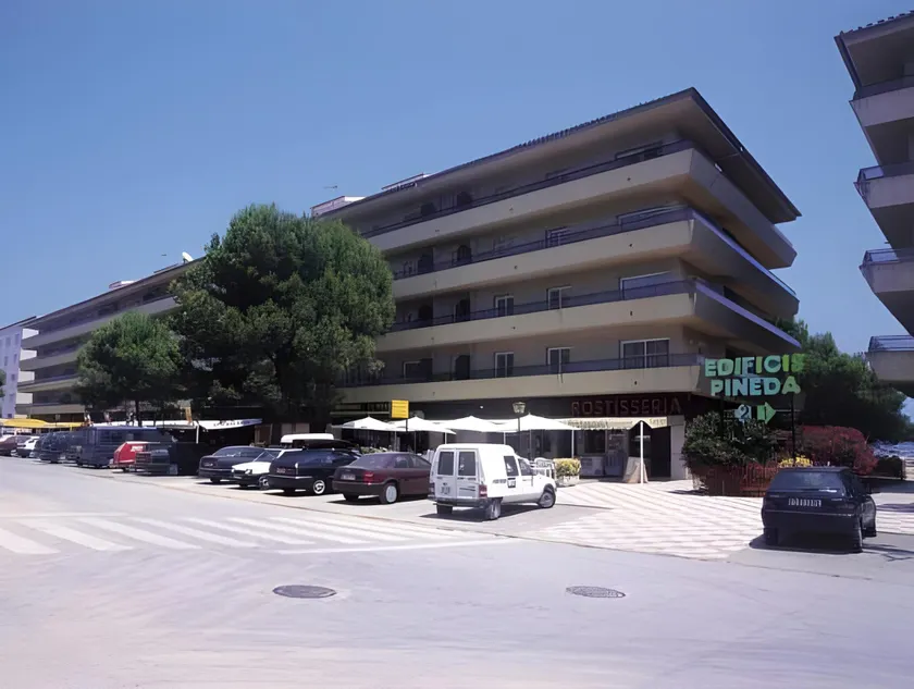 La Pineda I 1 3-6 - Image 1