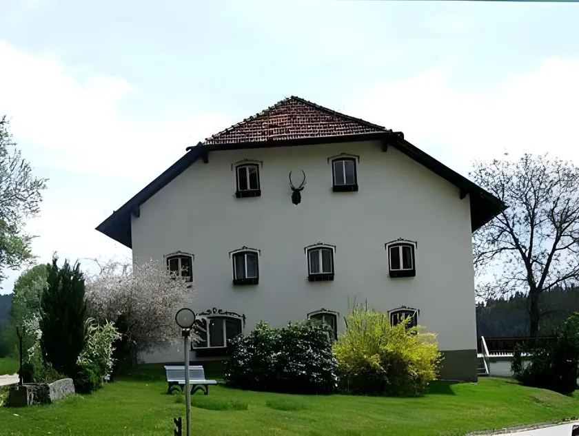 Brauerei-Gasthof Eck - Image 1