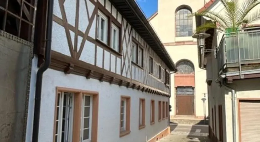 Hotel Kreuz Renchen - Image 1