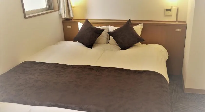 Hotel Plaisir Tachikawa - Image 1
