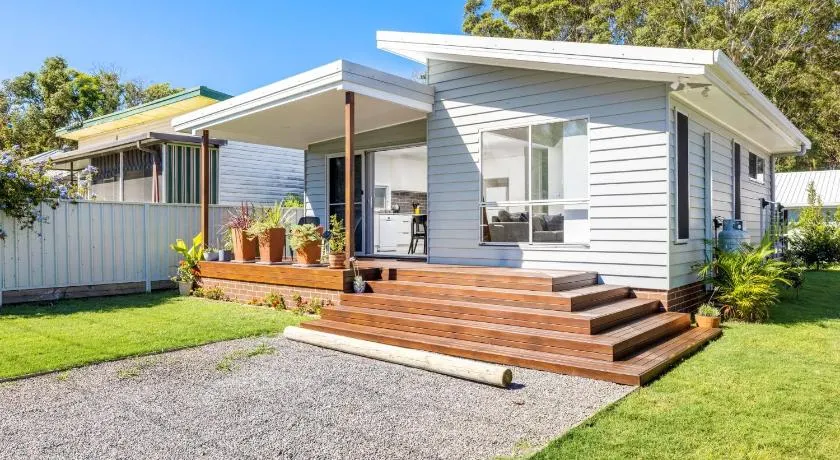 Taylors Beach Cottage - Image 1