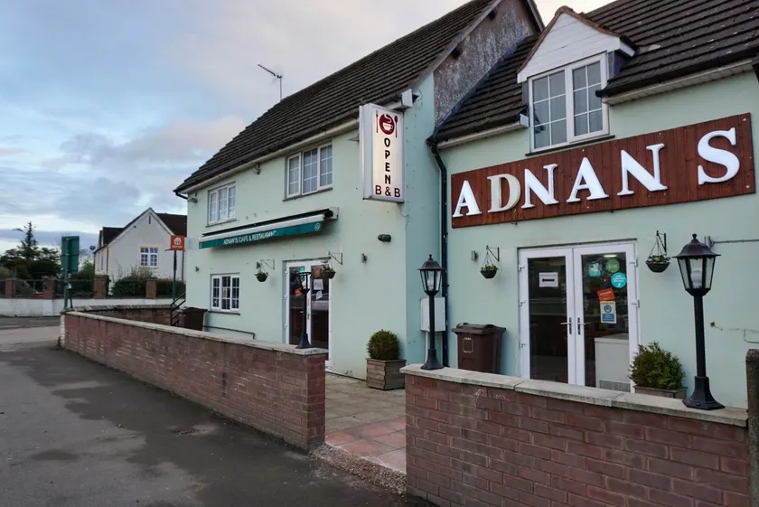 Adnans Hotel - Image 1
