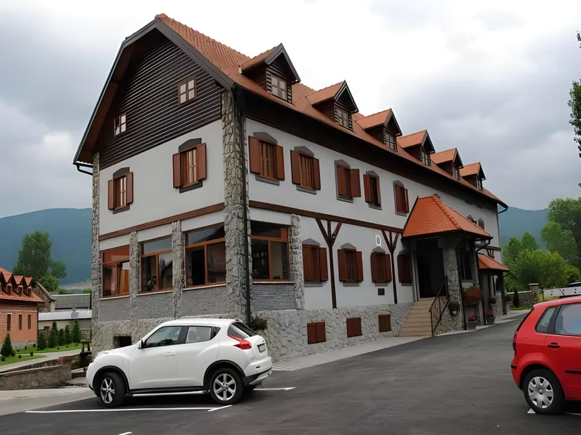 Hotel Gacka - Image 1