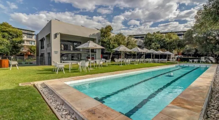 Big Dreams Luxury Suites Fourways - Image 1