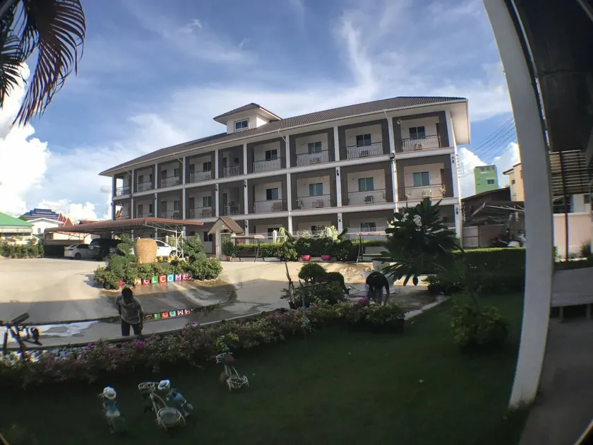 KT Knight Hotel - Image 1