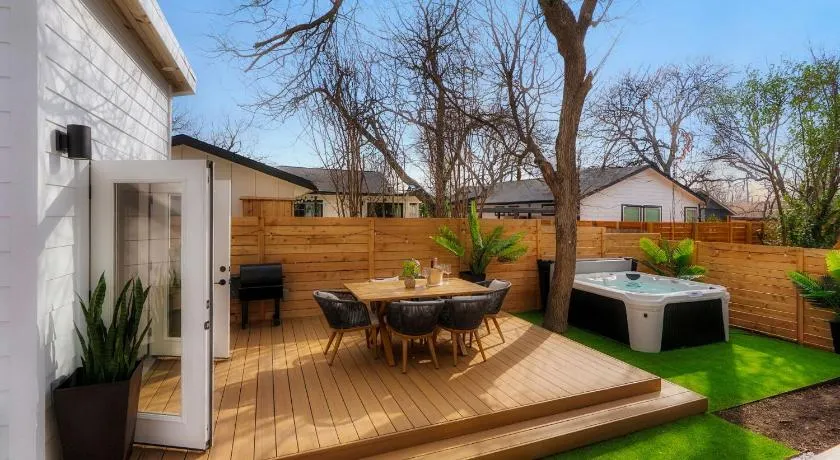 Sunflower House - Luxe Retreat with Sauna & Hot Tub - Image 1