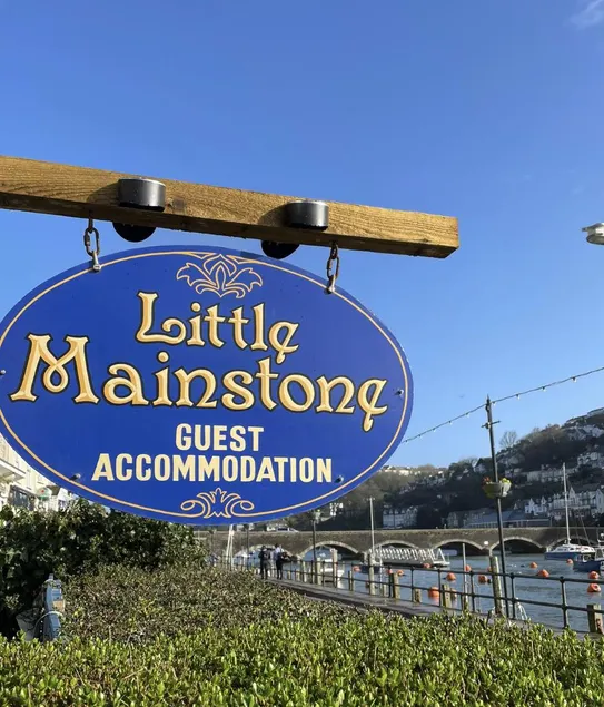 Little Mainstone Guest House - Image 1