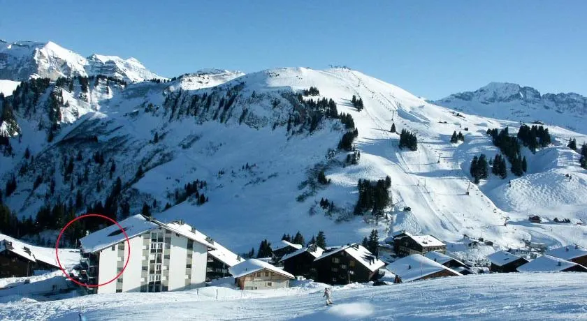 Les Crosets Apartment Miroi 23, Val d'Illiez - Image 1