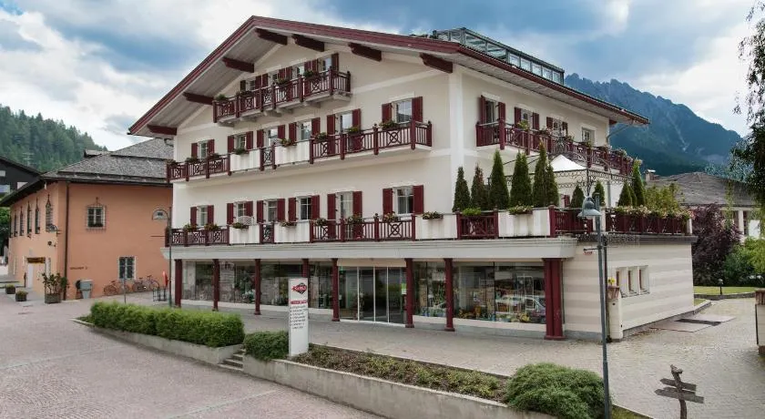 Sapelza Appartementhaus - Image 1