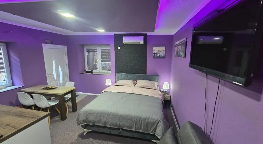 Rooms Vedran & AURUM Private Spa - Image 1