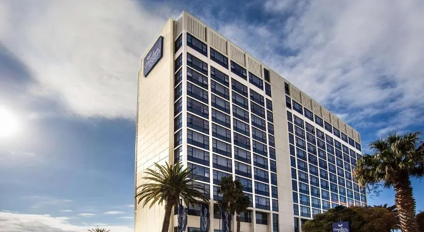 Garden Court Kings Beach - Image 1