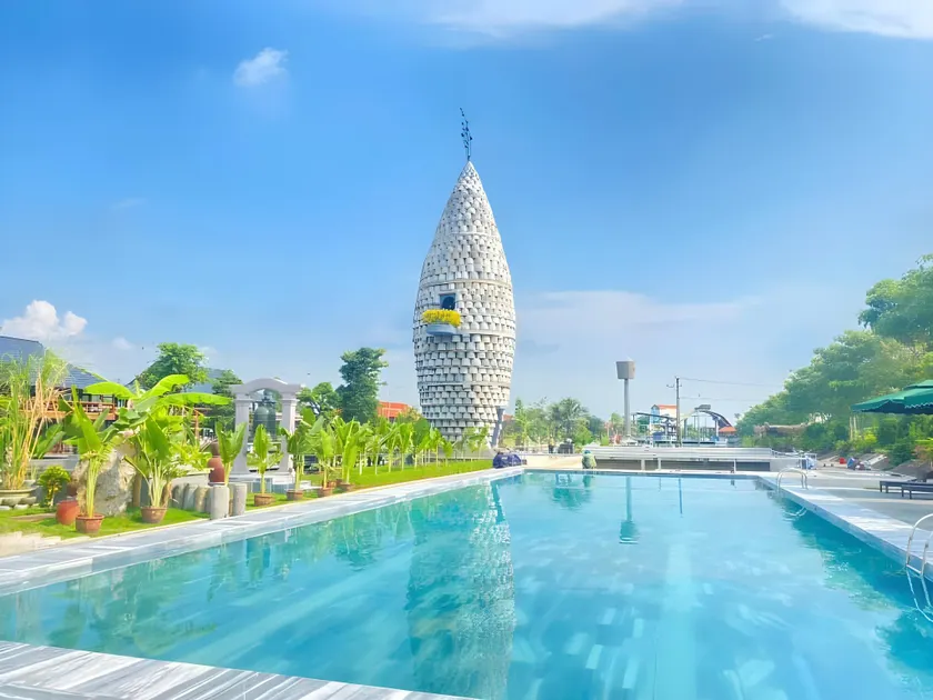 Dong Do Village & Resort - Image 1
