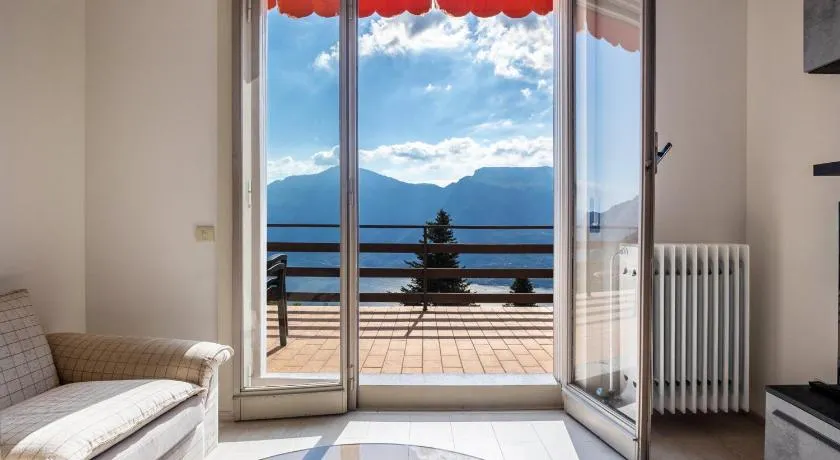 Wohnung mit grandiosem Ausblick - Image 1