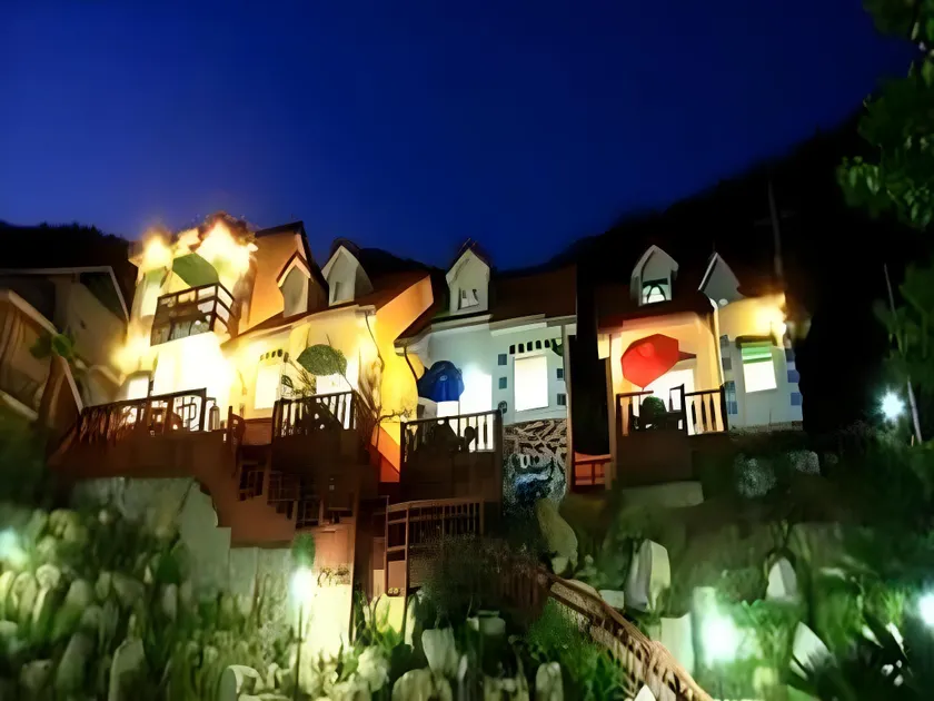 Casamar Pension - Image 1