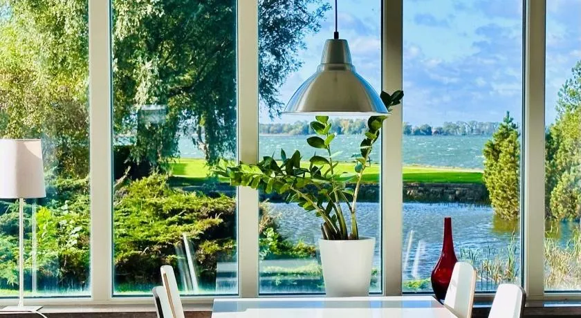 Vadstena Folkhögskola Vandrarhem - Image 1