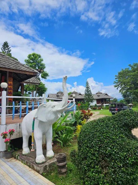 Pai River Villa Resort - Image 1