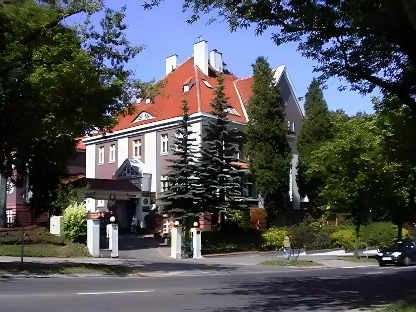 Villa Pallas - Image 1