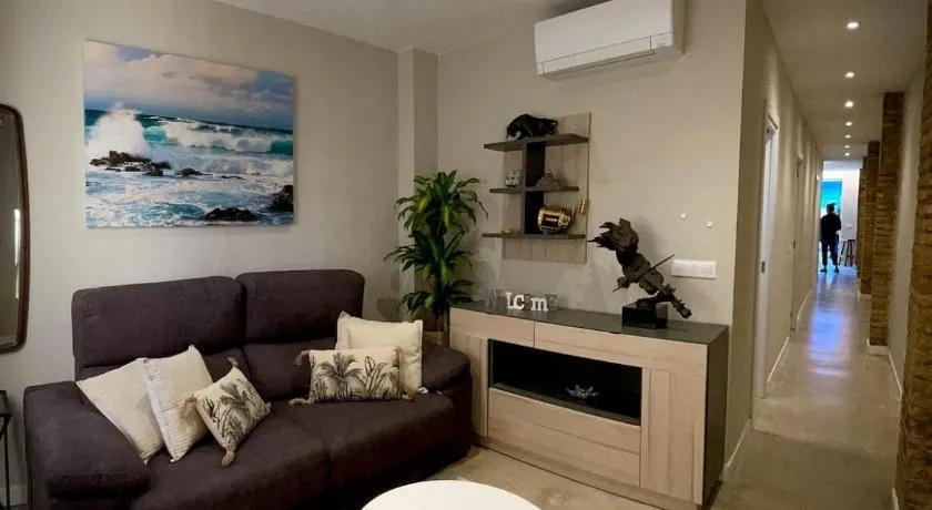 2BR Patio & Pool Las Arenas Beach - Image 1