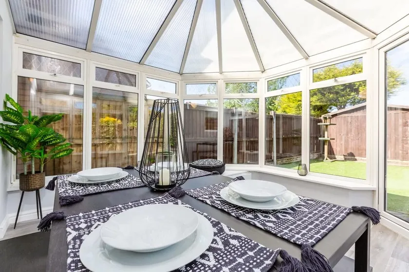 Curlew Stays - Semi Detached Home - Pet Friendly - Image 1