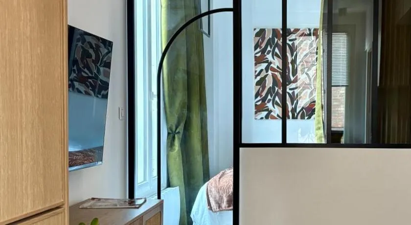 Home Chic Home - Le Cocon de Paris La Defense - Image 1