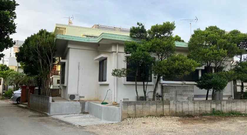 Hana Villa 備瀬のや - Image 1