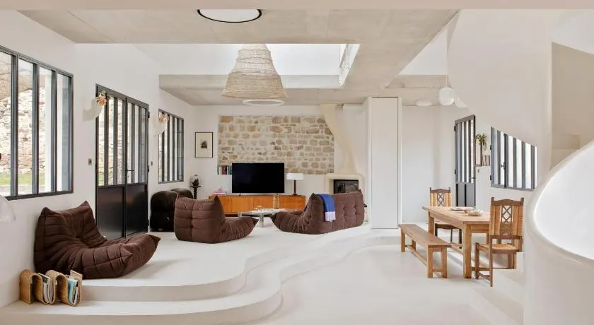 Villa Albertine, 4 chambres en plein cœur de Barbizon proche lisière de Forêt - Image 1