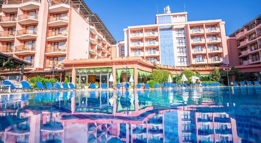 Izola Paradise Hotel - All Inclusive - Image 1