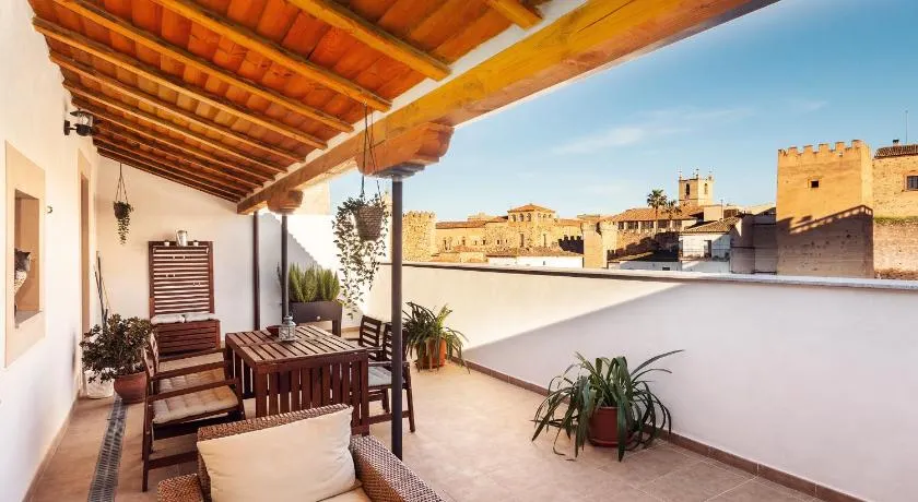 Apartamentos Plaza Mayor 35 - Image 1