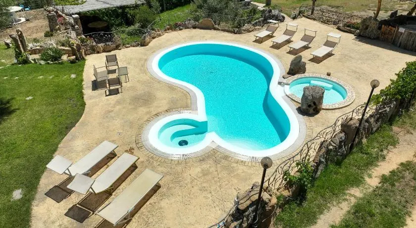 Hotiday Villa Porto Rotondo - Image 1