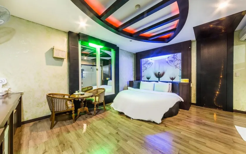 Chuncheon VIP - Image 1