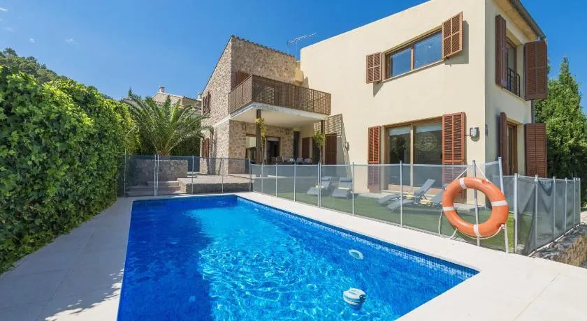 Kinderfreundliche Villa mit Grill, privatem Pool und Whirlpool | Haustierfreundlich - Image 1