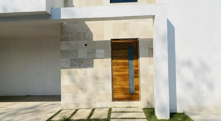 JiuteHaus 7 - Image 1