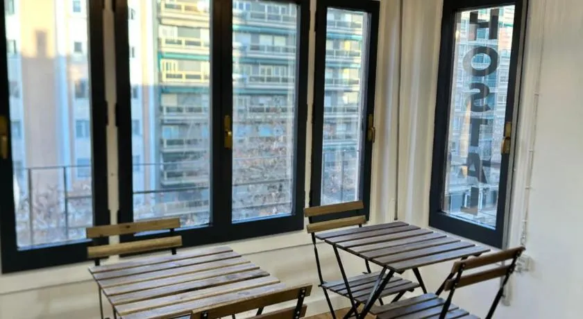 Hostal Zaragoza Centro - Image 1