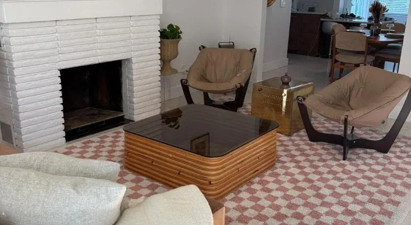 Mid-Century with Outdoor Oasis - Image 1