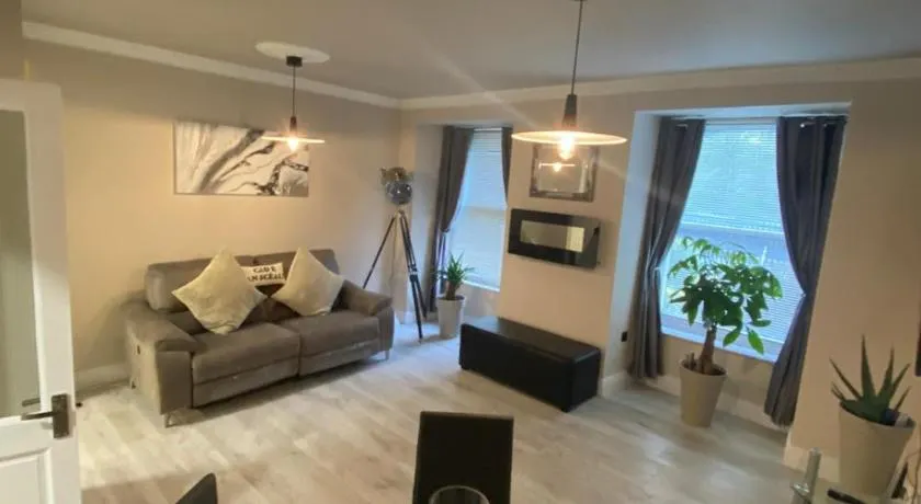 River View Apartment Suite - Image 1