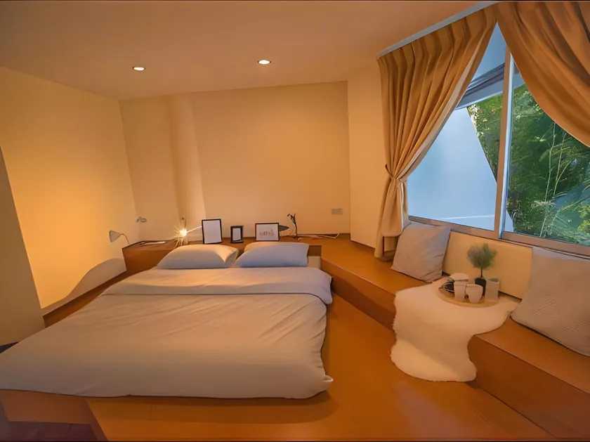 Home16 Sukhumvit16 - Image 1