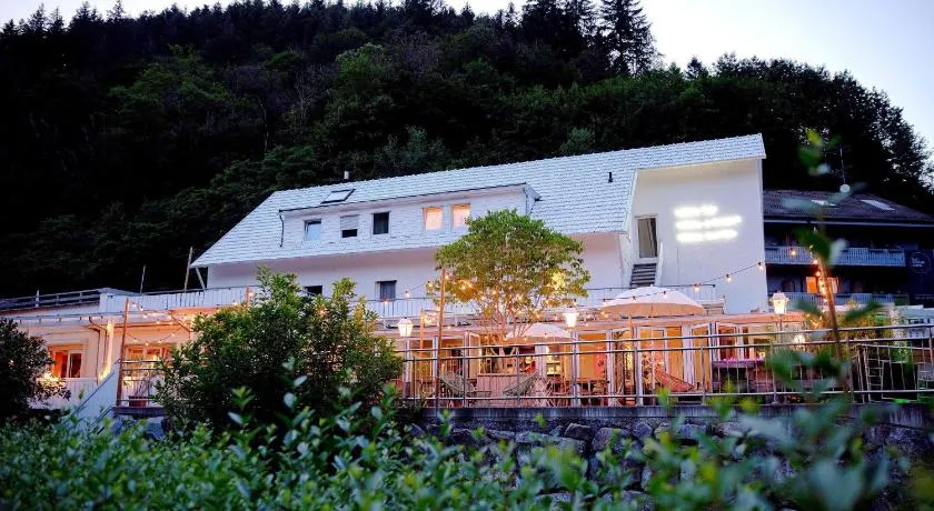 DAS SCHÖNE LEBEN Pop-Up Hotel - Image 1