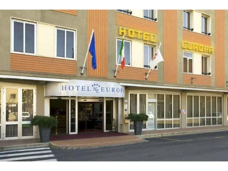 Hotel Europa - Image 1
