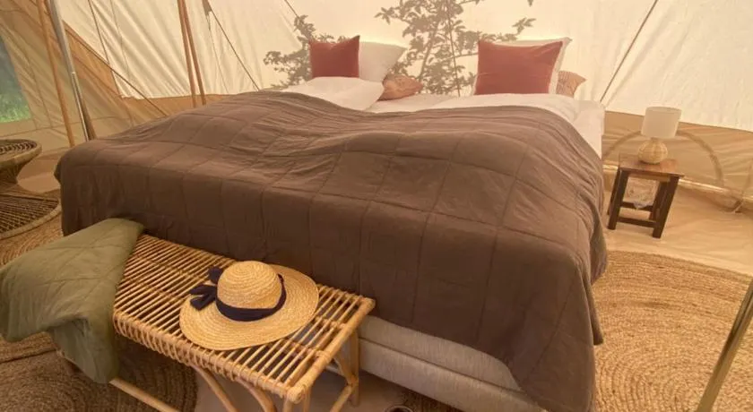 Green Glamping - Image 1