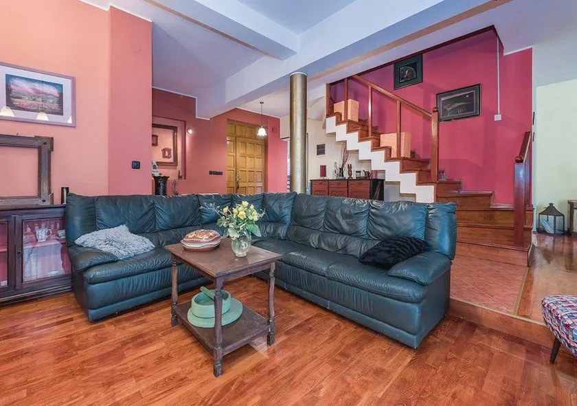 House Hidden Beauty - Image 1