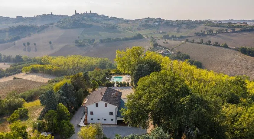 Country House Le Marche - Image 1