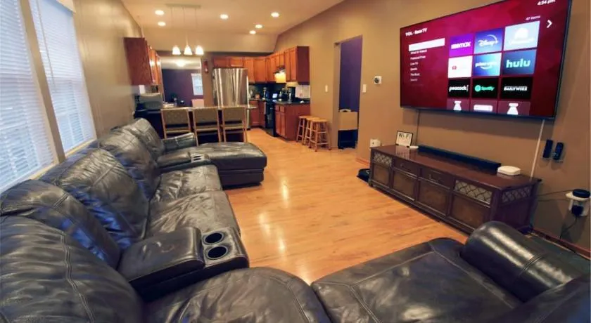 SMART Home close to downtown, MSU, and more - Image 1