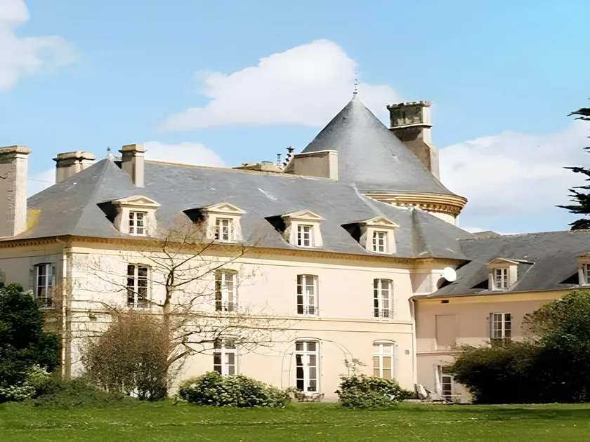 Hã´Tel De Boisgelin - Image 1