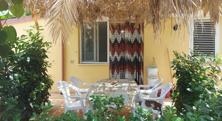 Casa tra mare e oliveti - Image 1