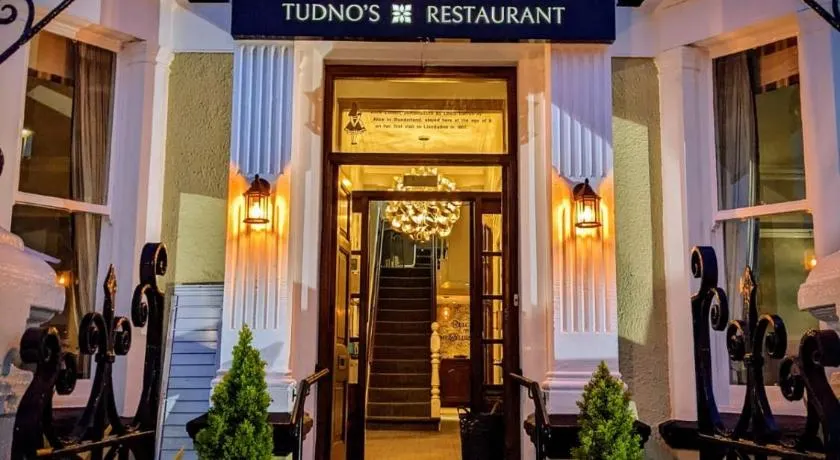 The Wildings Hotel & Tudno's Restaurant - Image 1