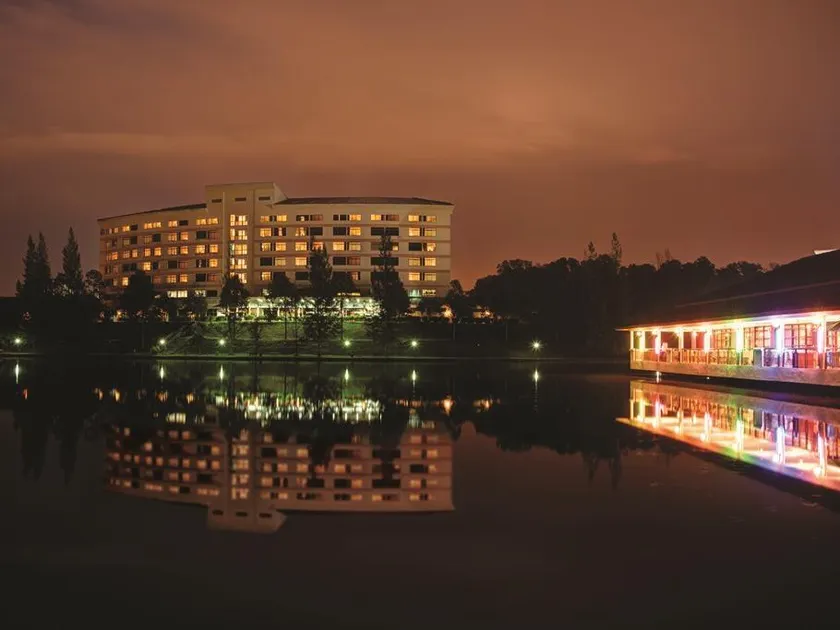 RHR Hotel at Uniten - Image 1